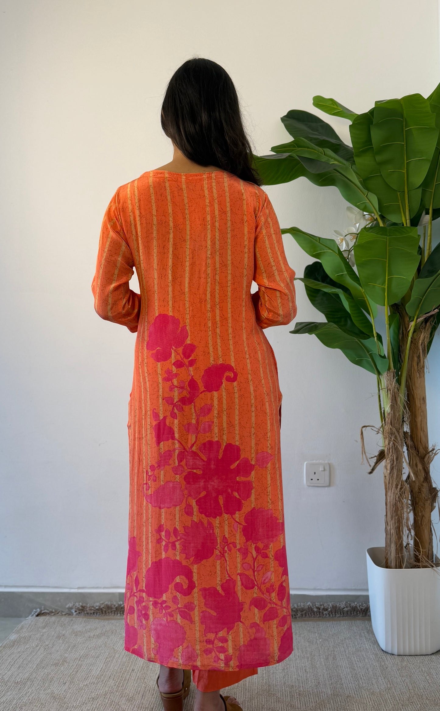 Noor Crepe silk suit