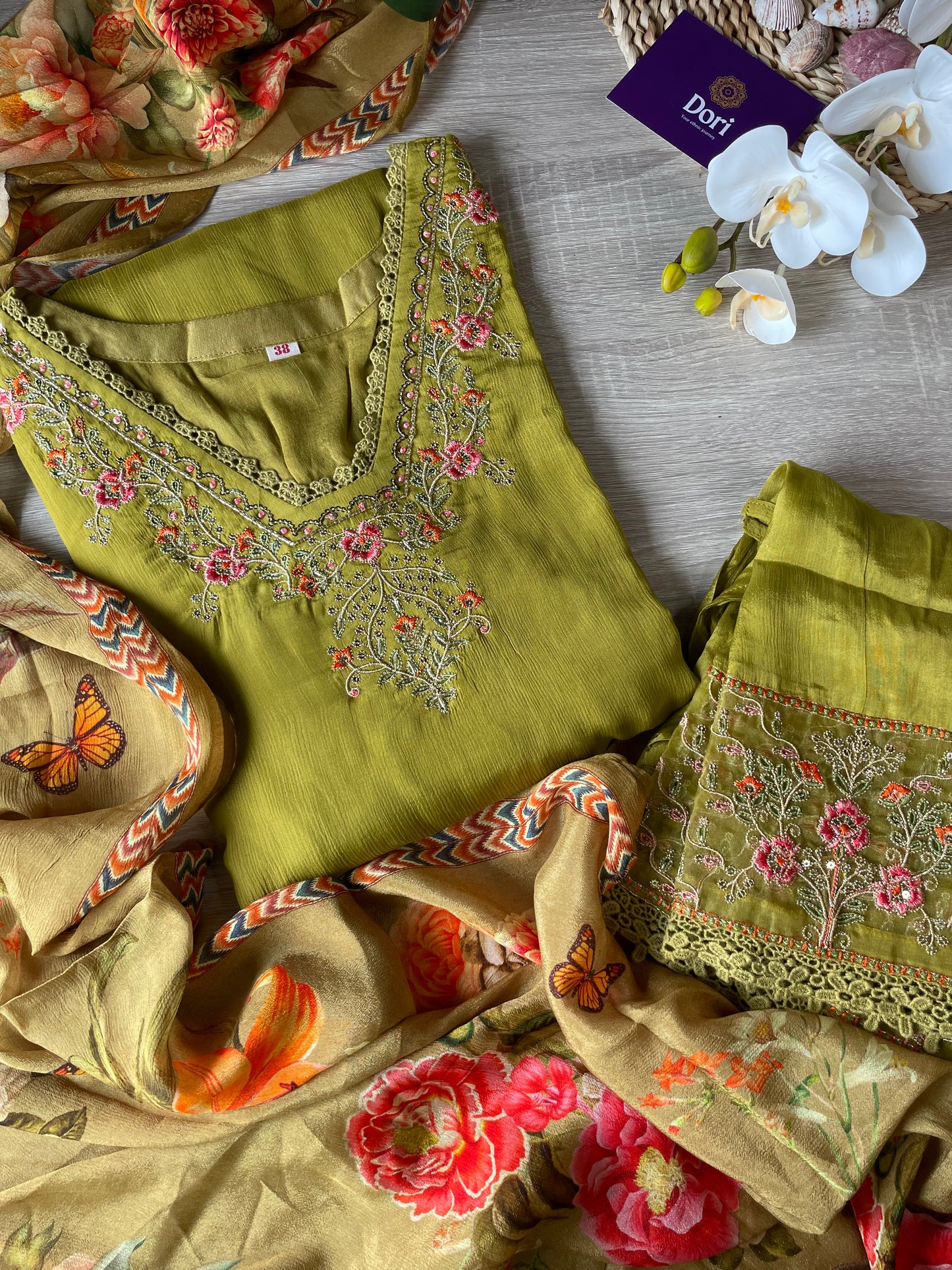Pure Chinnon suit set