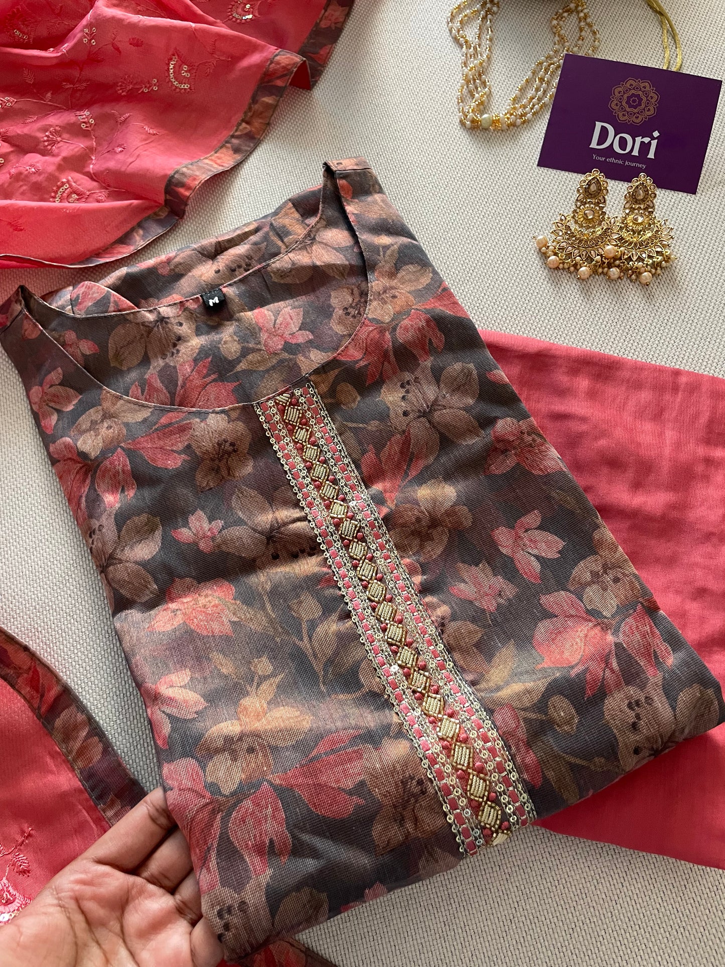 Tissue silk suit set