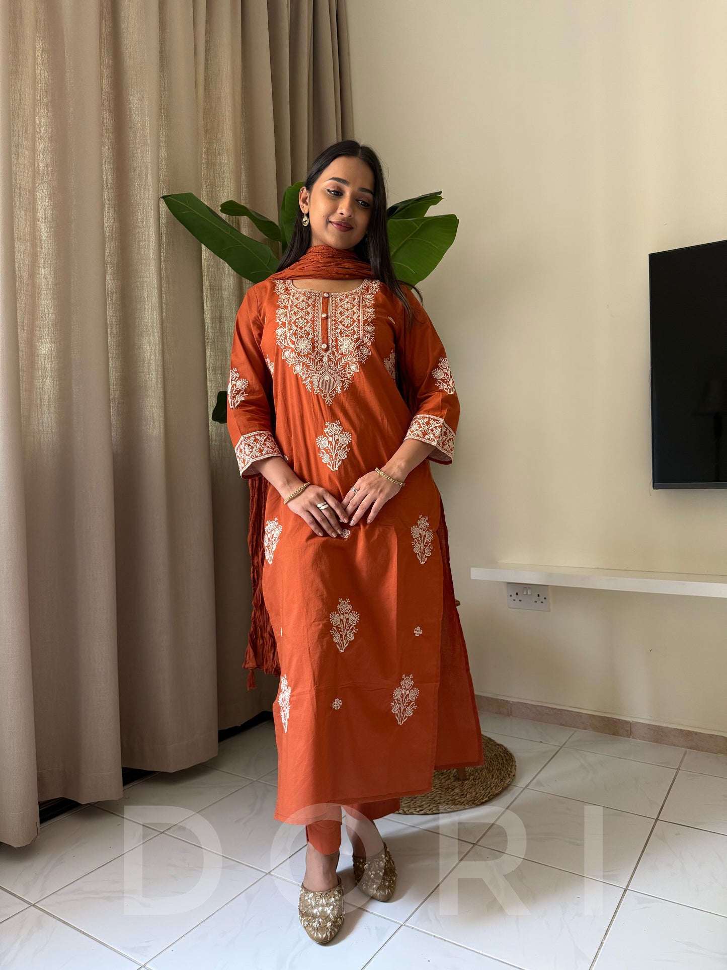 Kavya suit set
