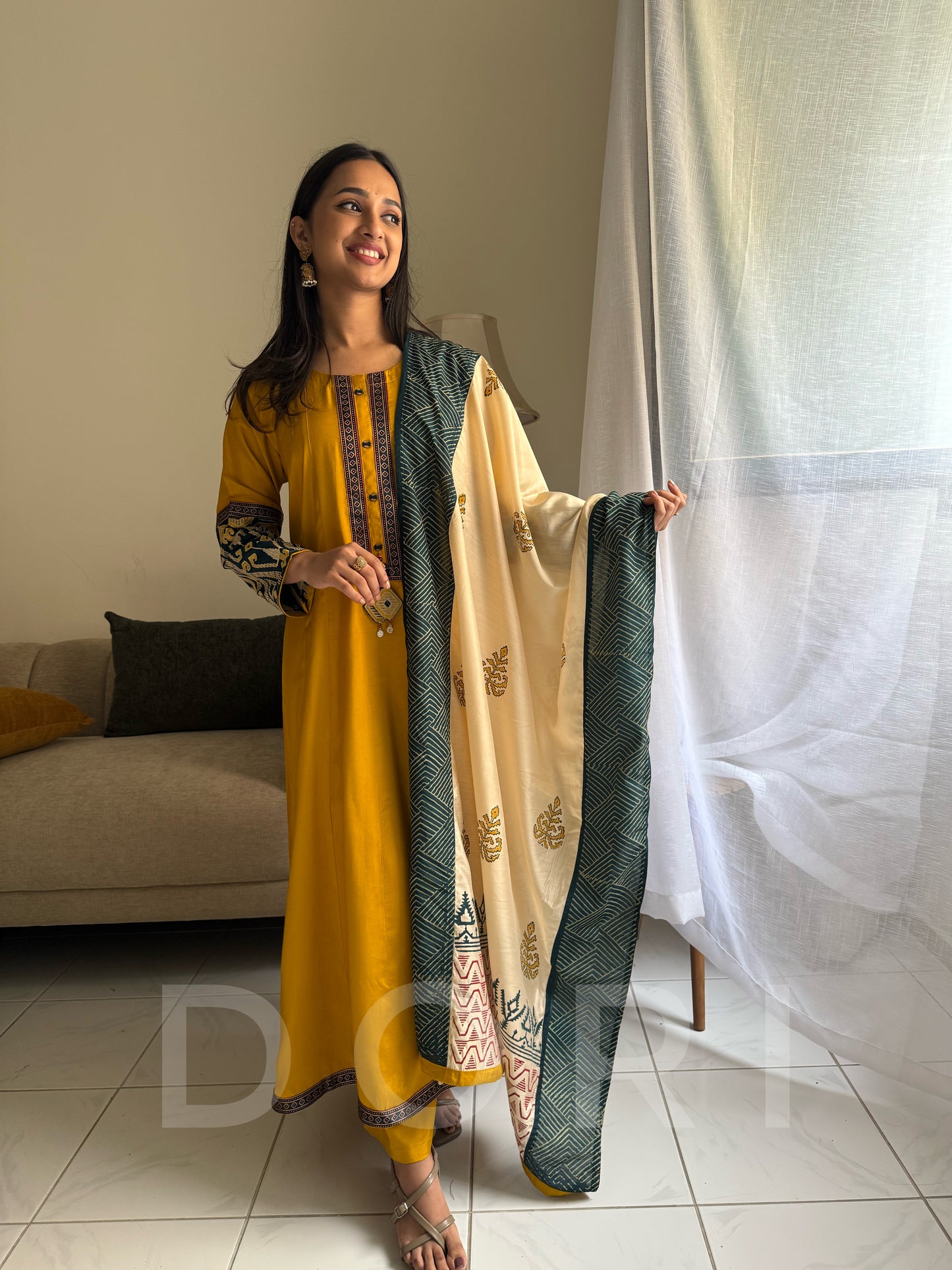 Ruhani suit set