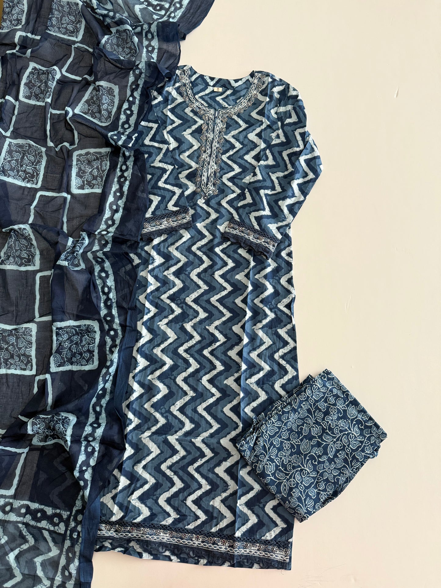 Maya suit set