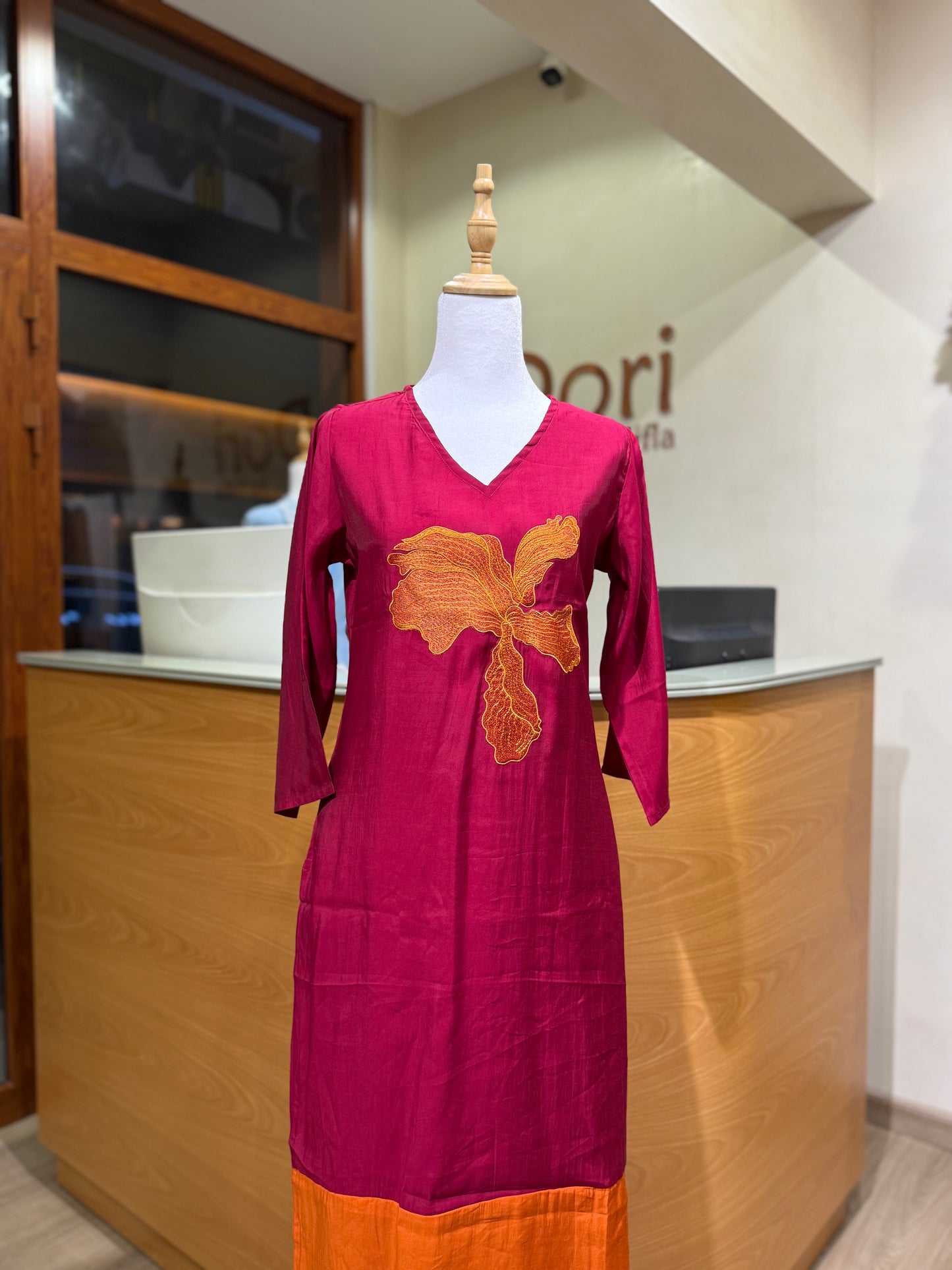 SE87 - Muslin silk suit