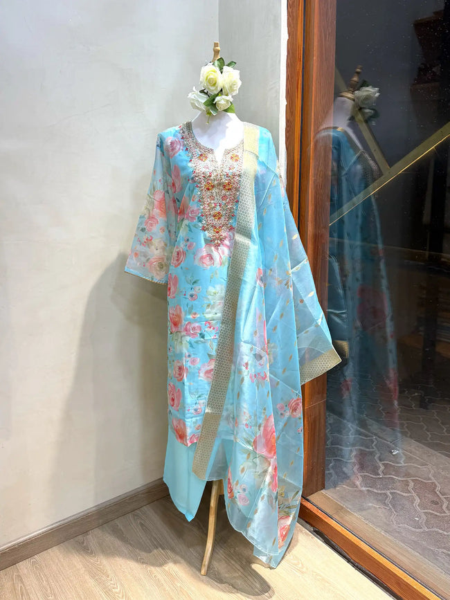 Glow suit set Hover Image