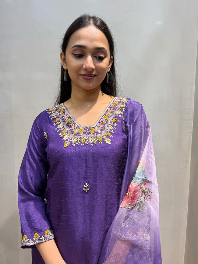 Ishita suit set Main Image