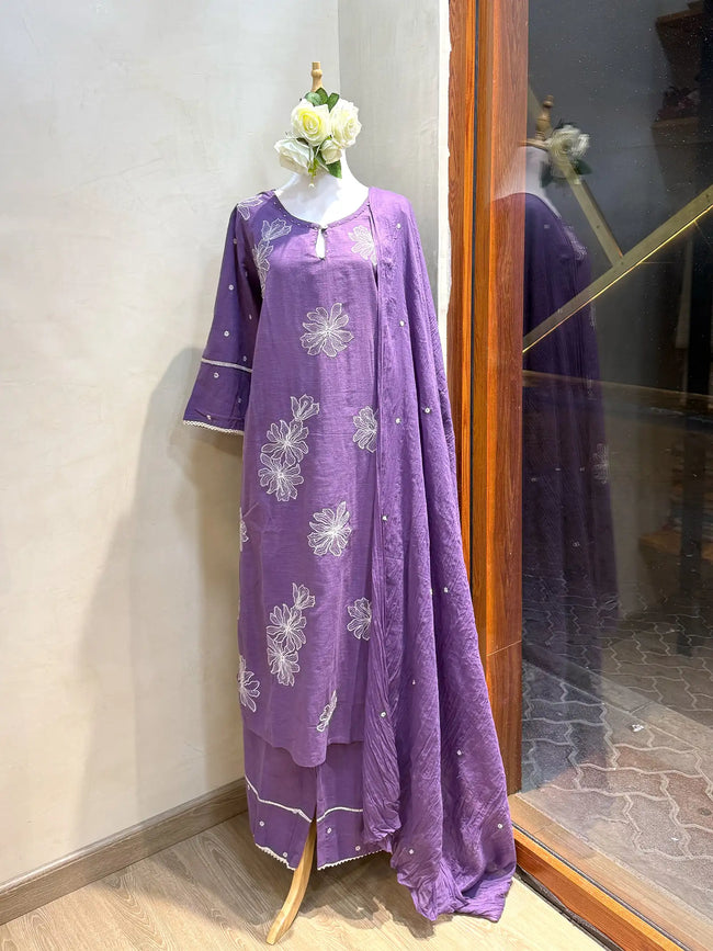 Lilac suit set Hover Image