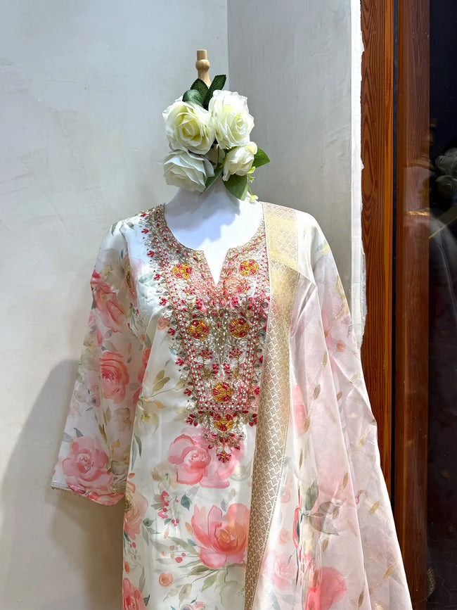 Petal suit set Main Image