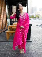 Gulabi Suit Set