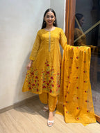 Mul chanderi suit set