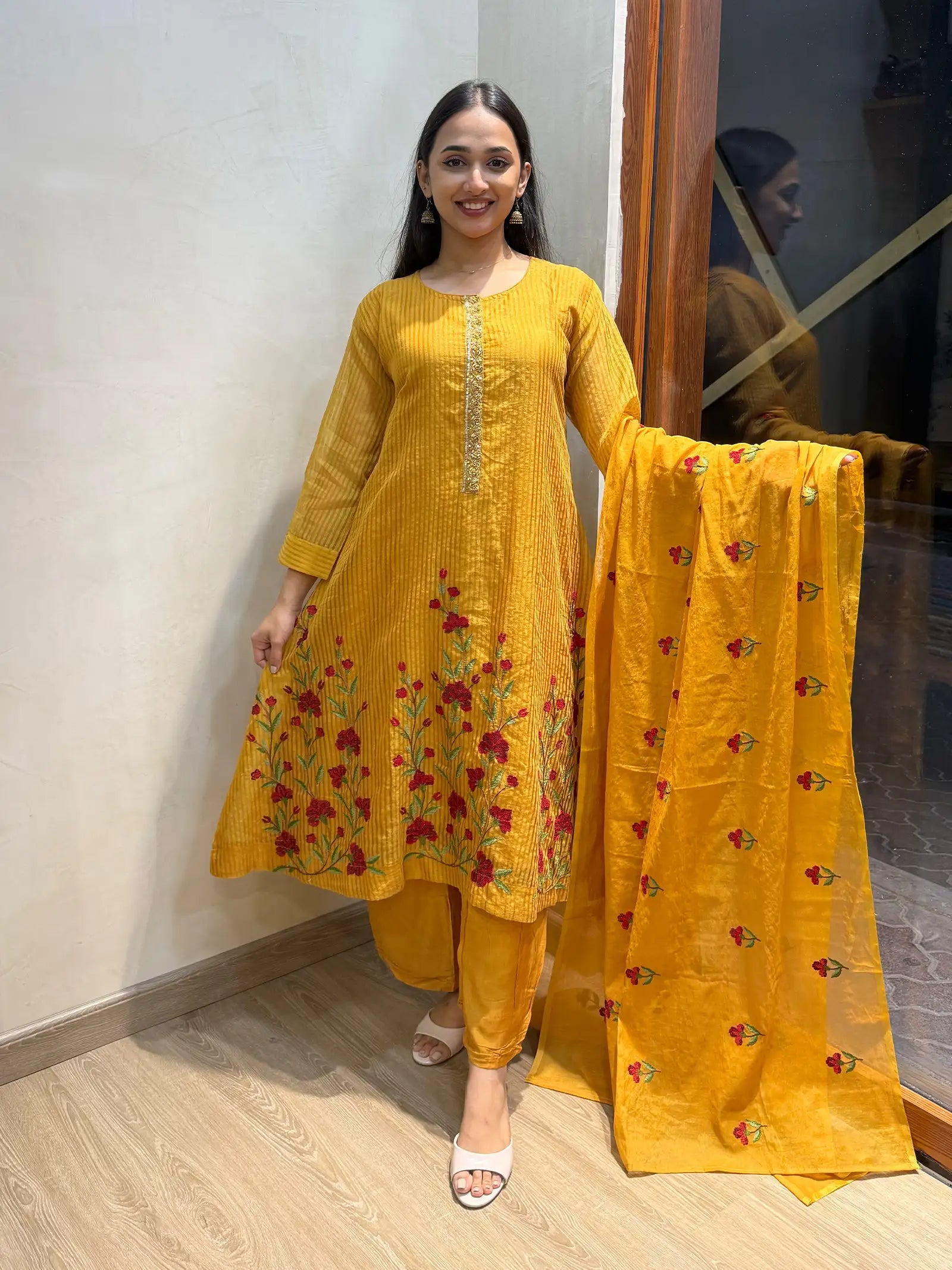 Mul chanderi suit set