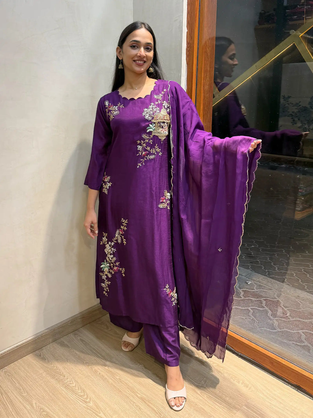 Dola silk handwork suit sets