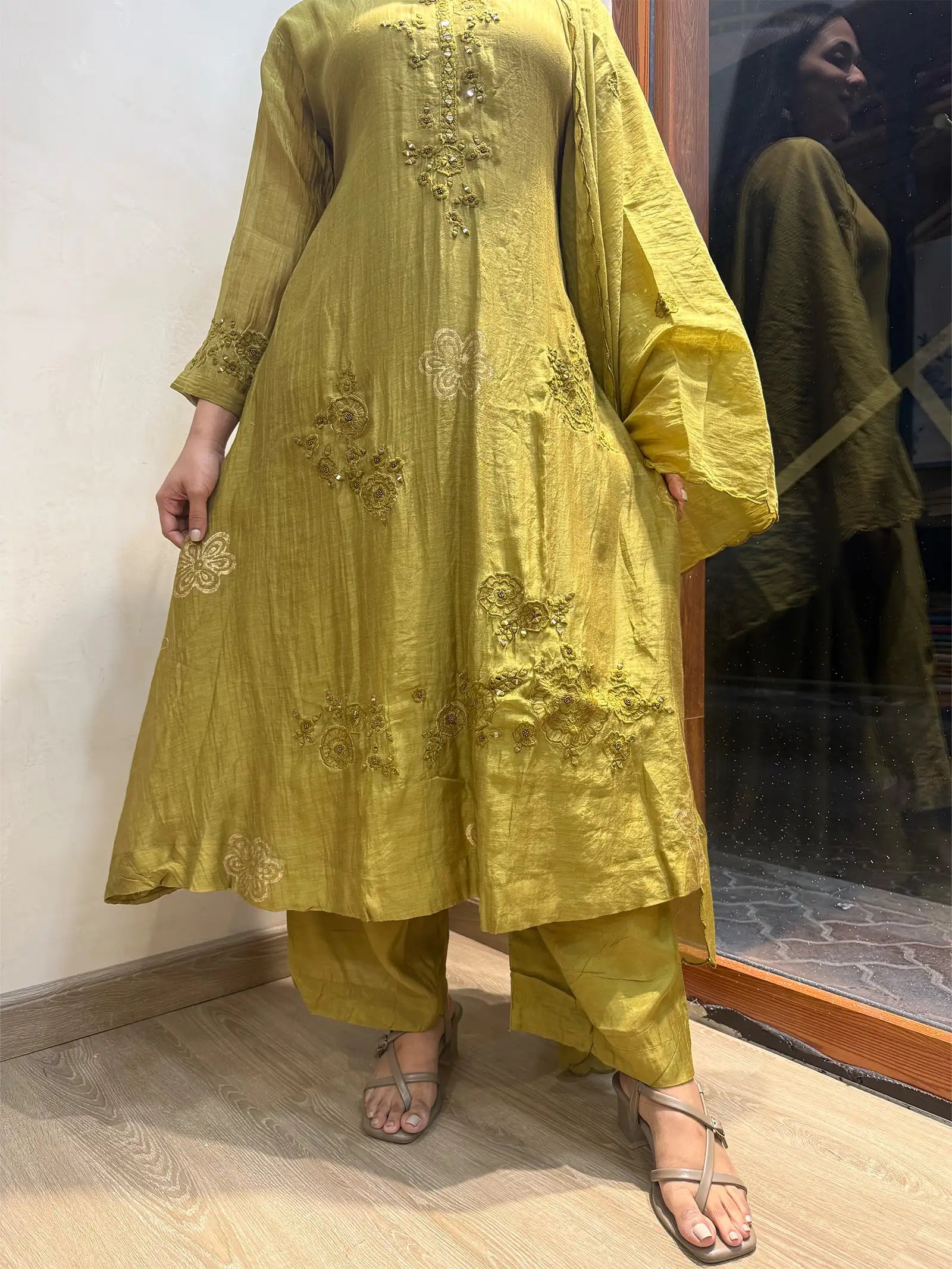 Banaras Mul Chanderi suit set
