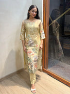 Paru suit set