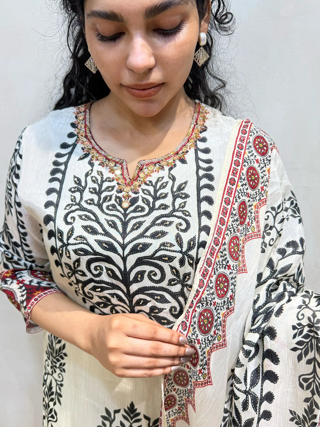 Sanam Suit Sets