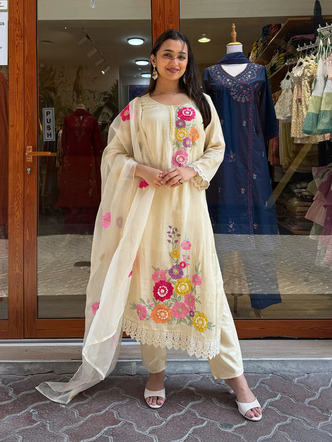 3D Appliqué Suit Set Hover Image