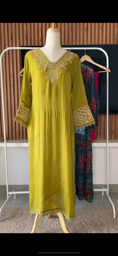 Pure Chinnon suit set