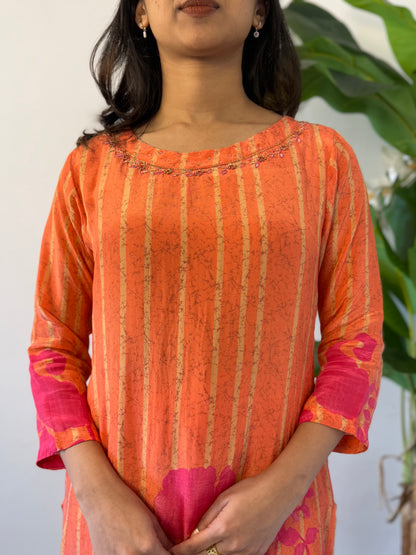 Noor Crepe silk suit