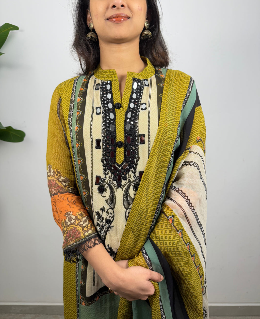 Hira Organza suit set