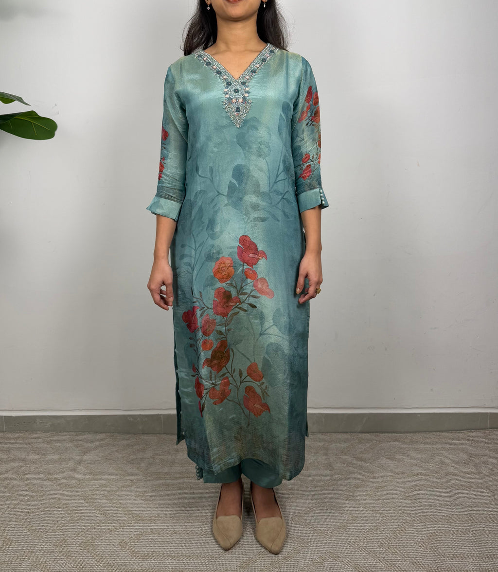 Premium shimmer tissue hand work suit