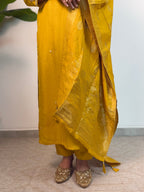 Heena premium Dola silk had work suit