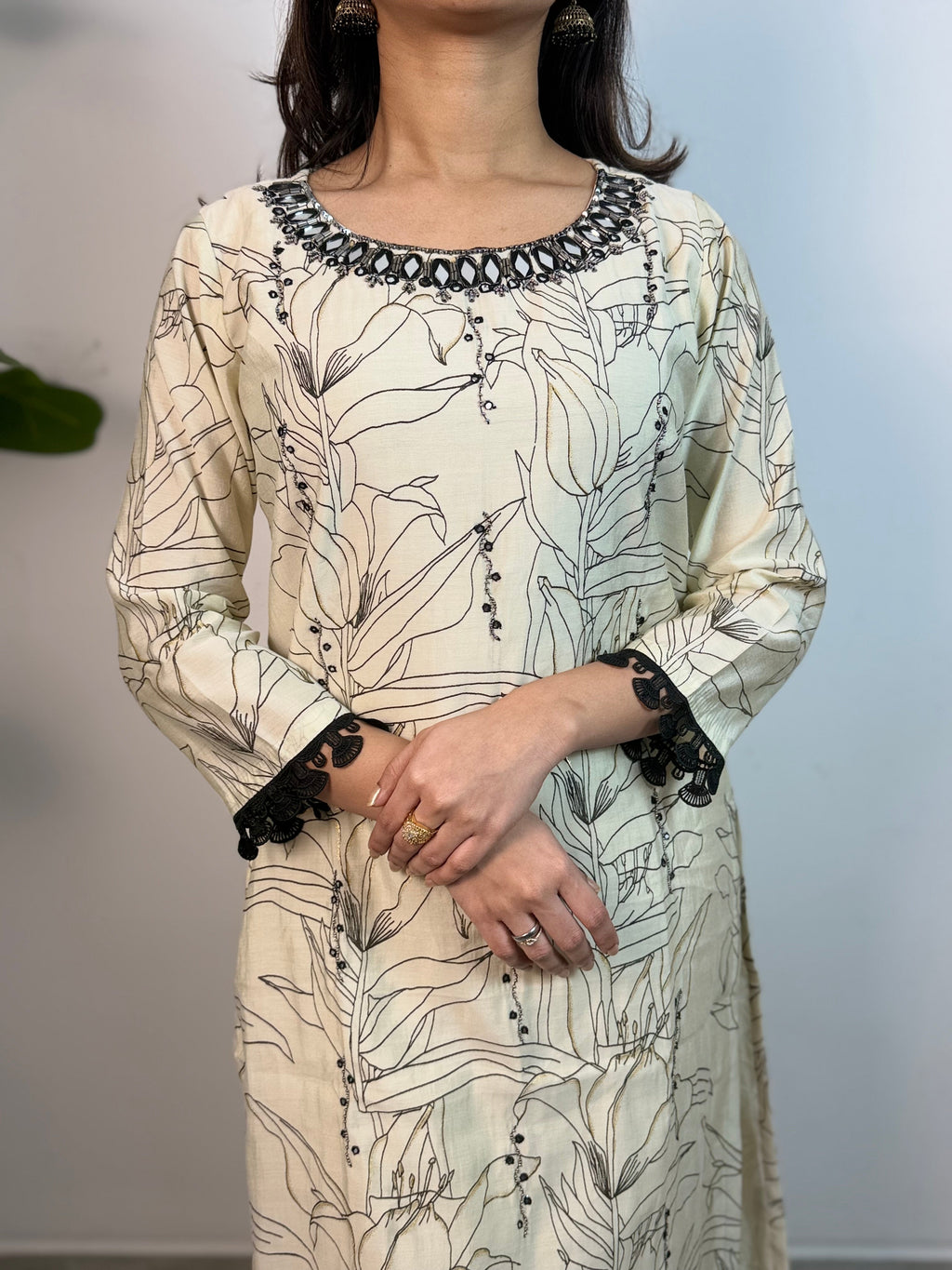 Sanam Muslin silk suit