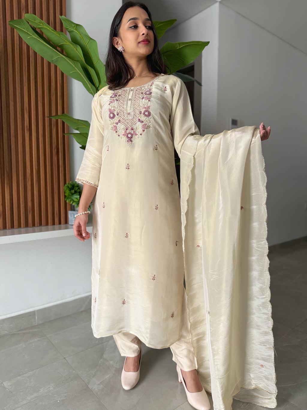 Ishq premium shimmer tissue suit