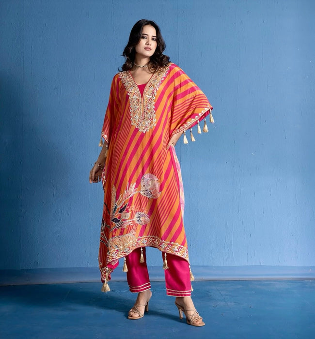 Crepe kaftan set Hover Image