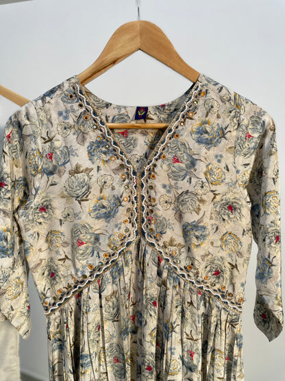 Muslin silk Aliya cut