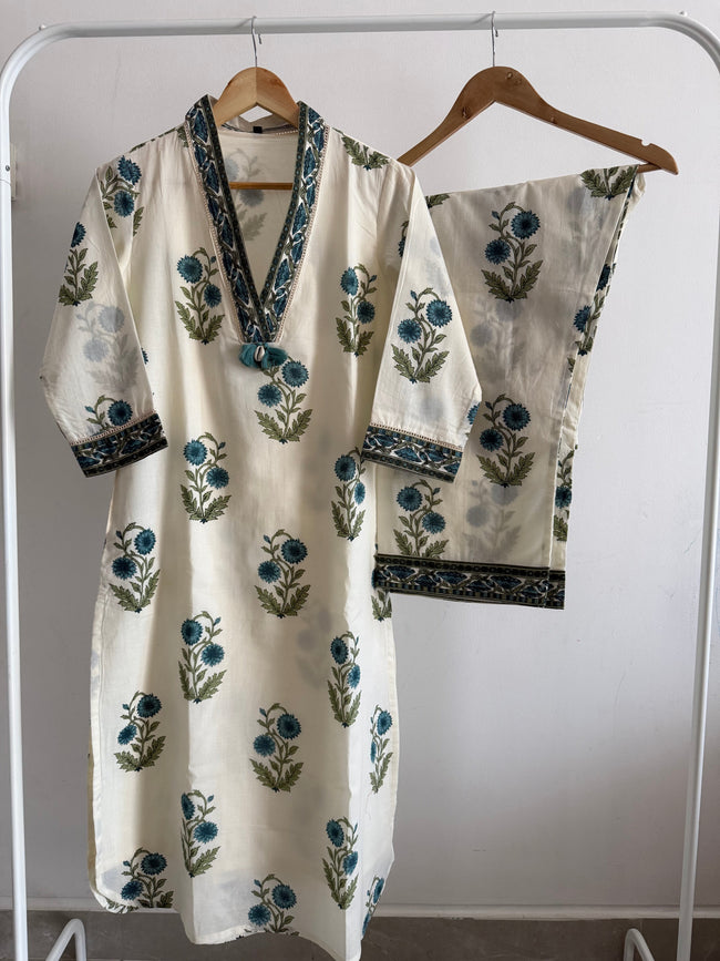 Advika pant set Hover Image