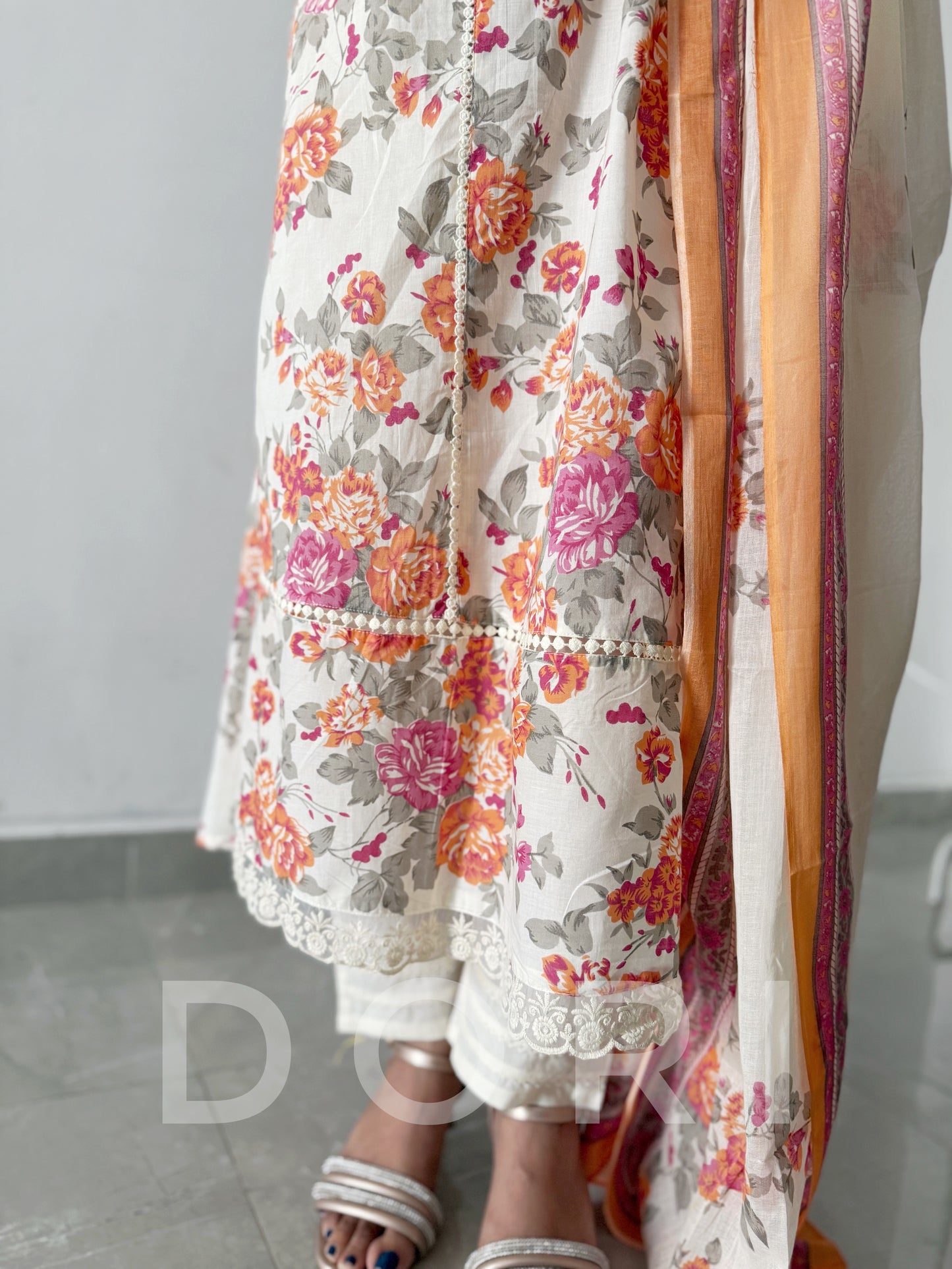Ishita suit set