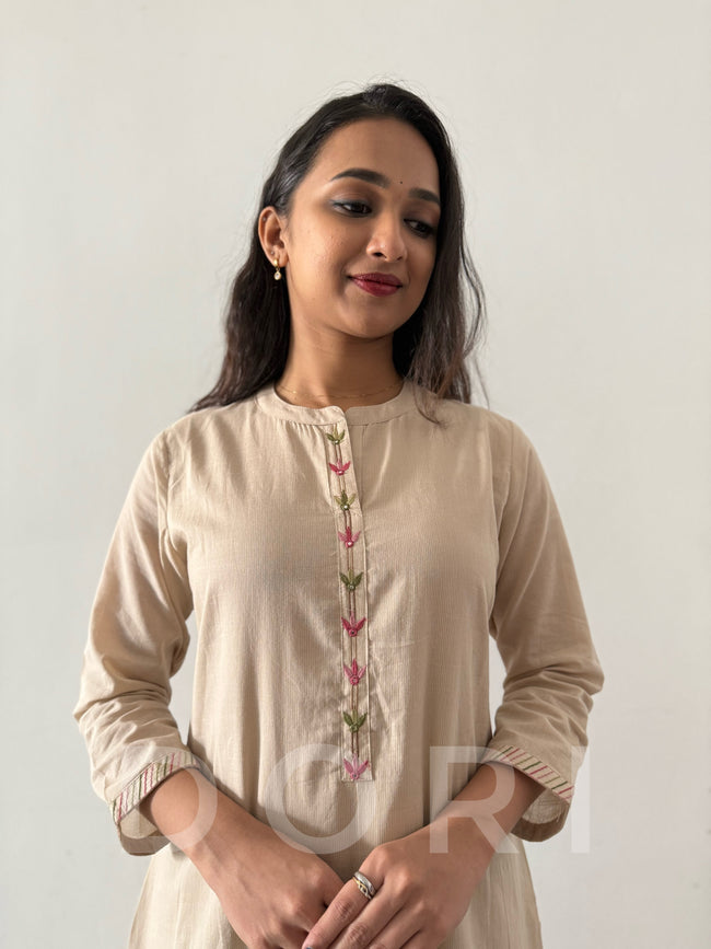 Ikkai cotton suit Main Image