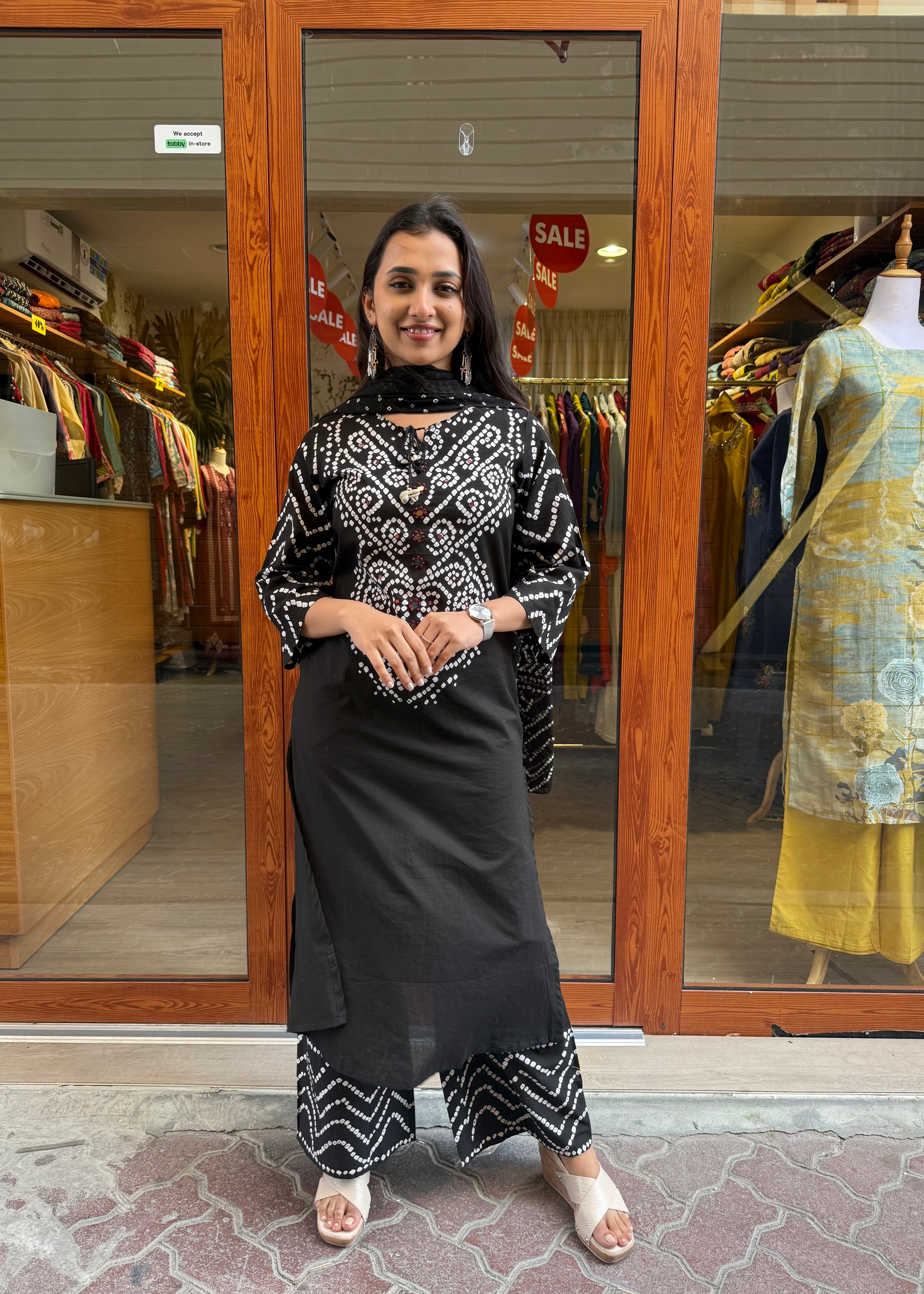 Bandhej suit set