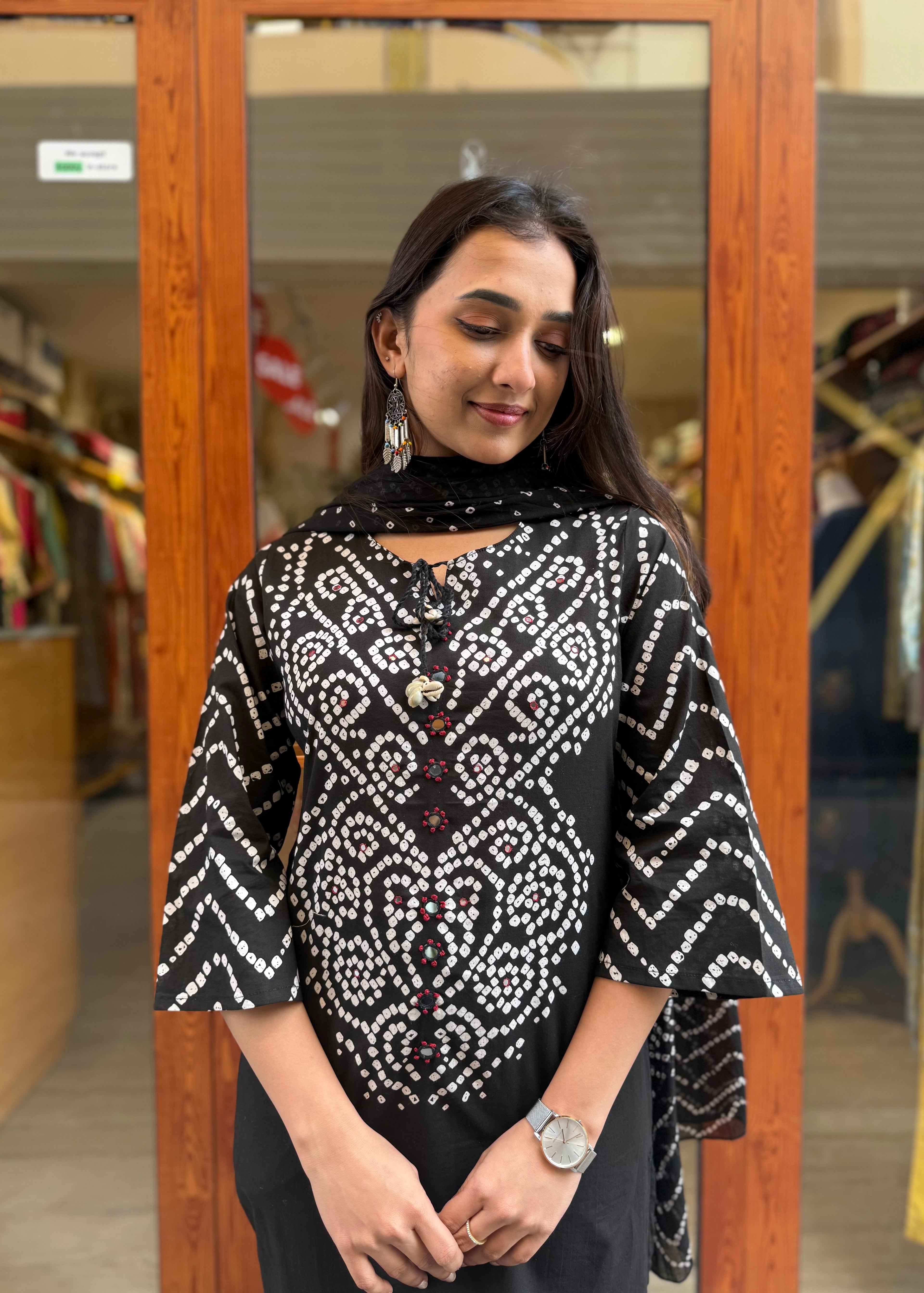 Bandhej suit set