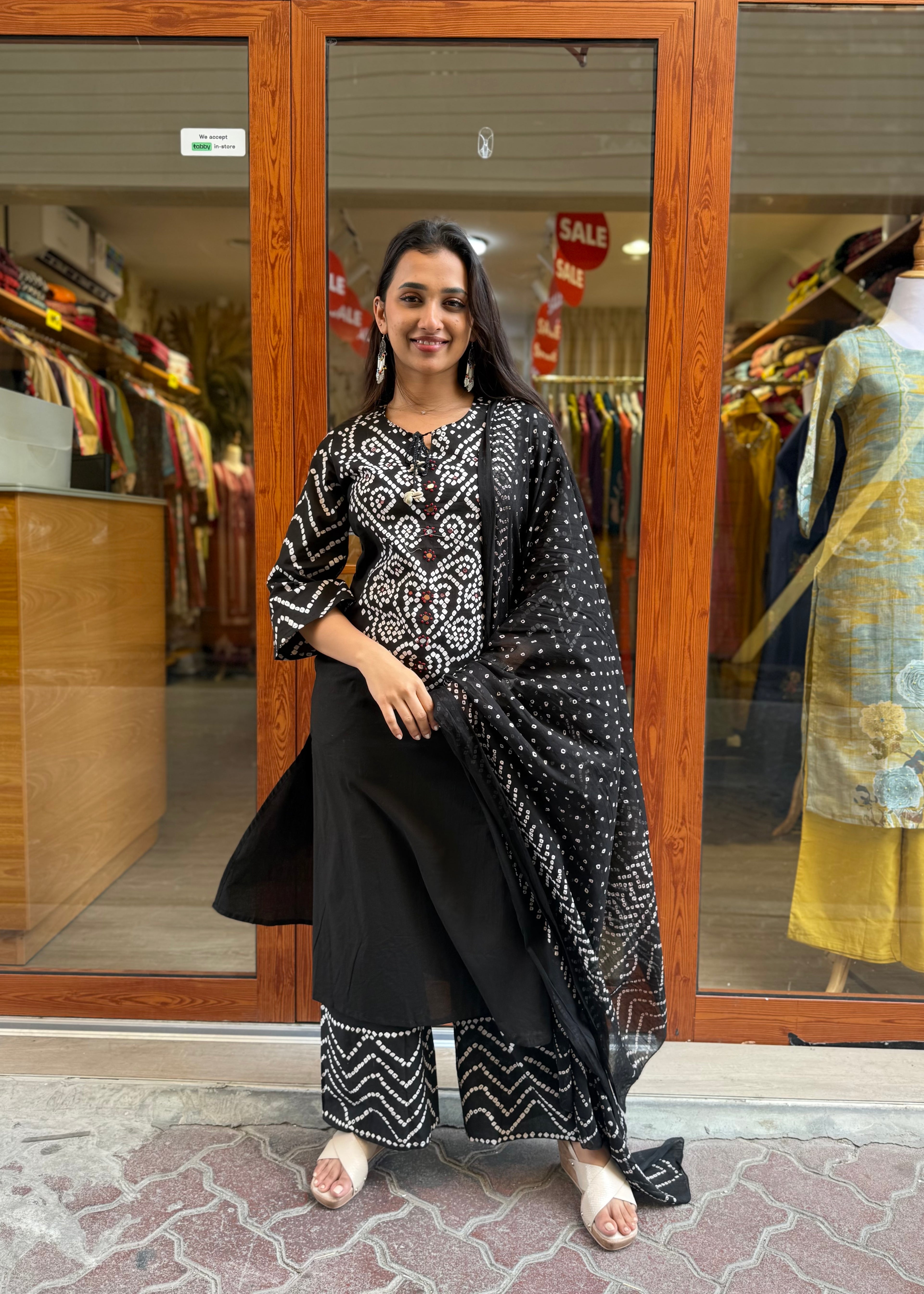 Bandhej suit set