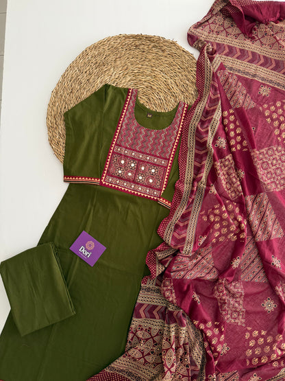 Raagini suit set