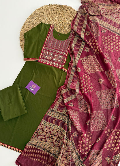 Raagini suit set