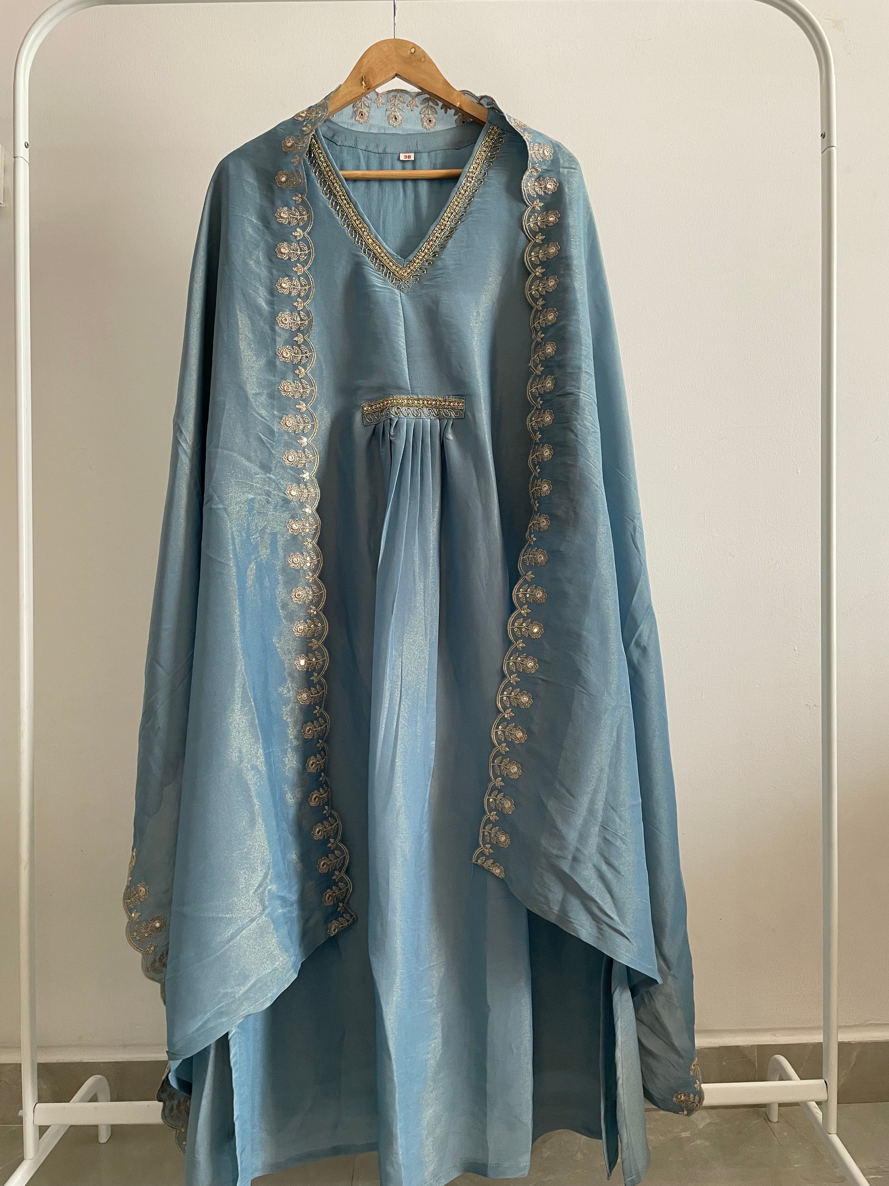 Premium shimmer tissue suit set