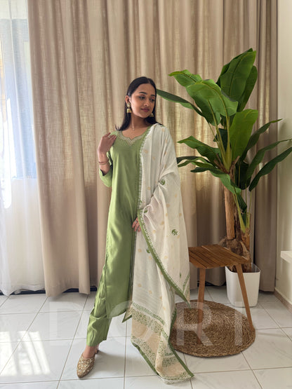 Thulasi suit set