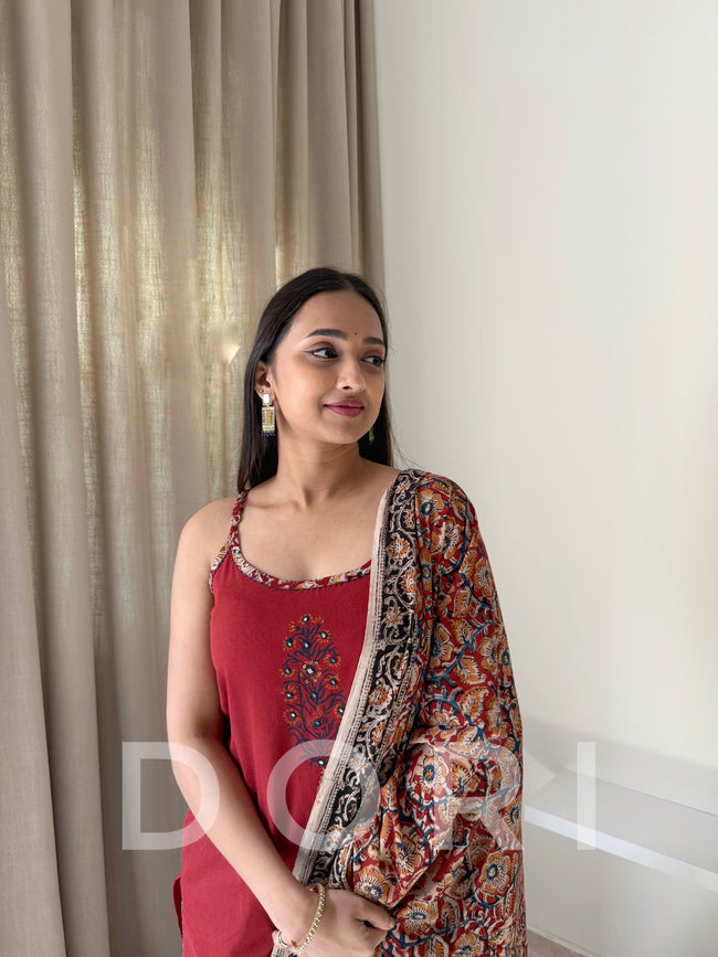 Ira suit set Main Image