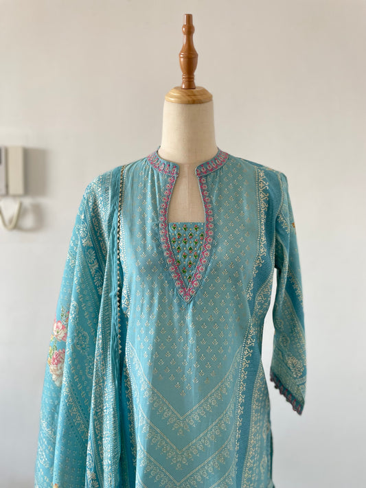 Digital printed muslin silk set