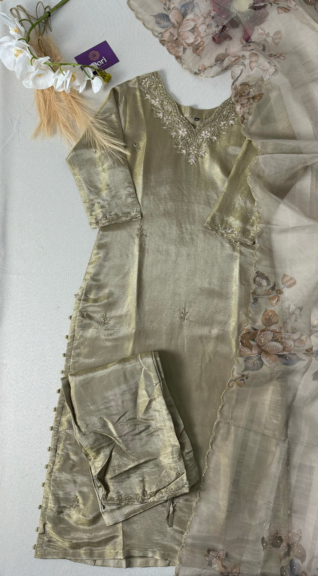Premium shimmer tissue hand work suit