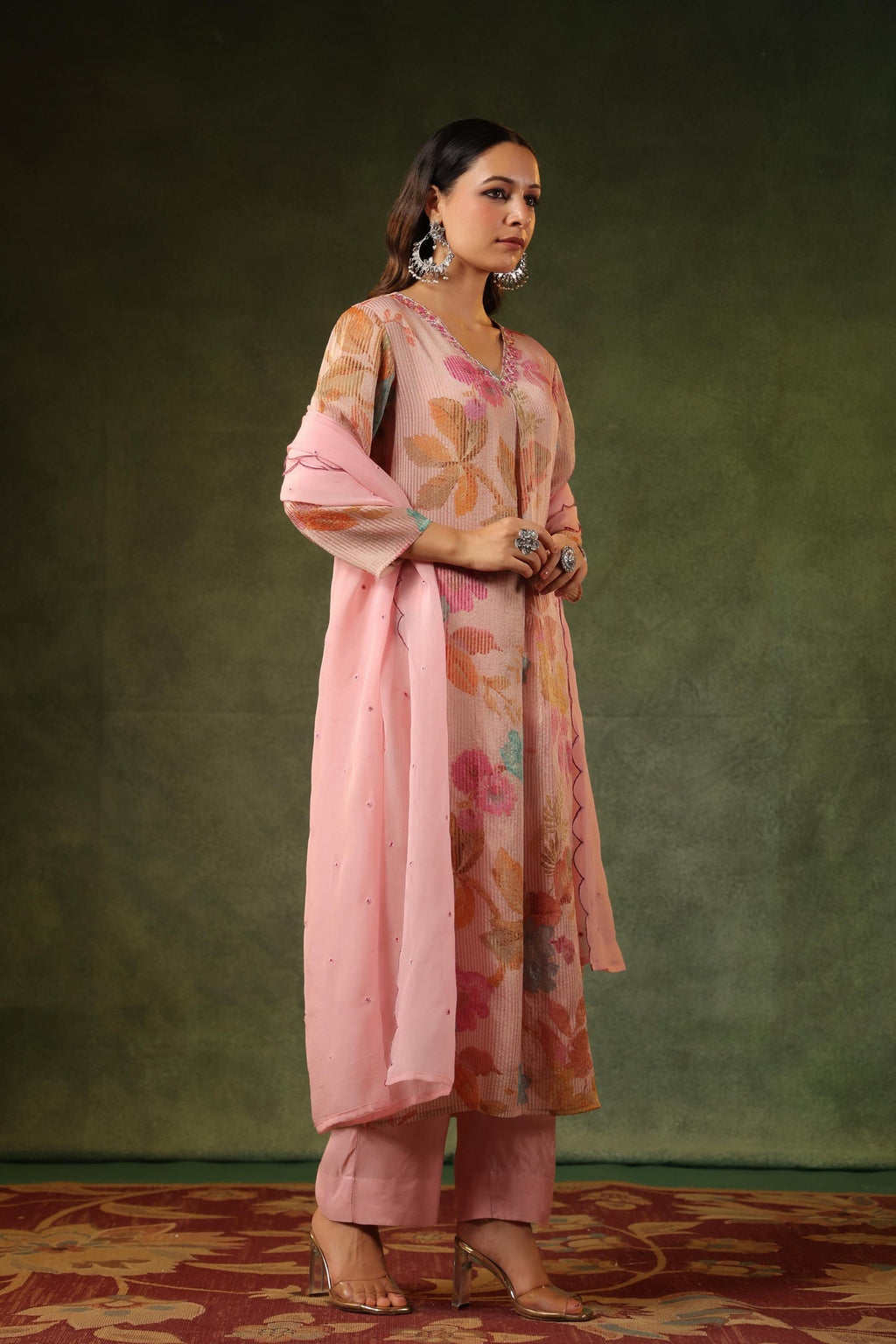 Gulabi crush Tissue Organza Suit