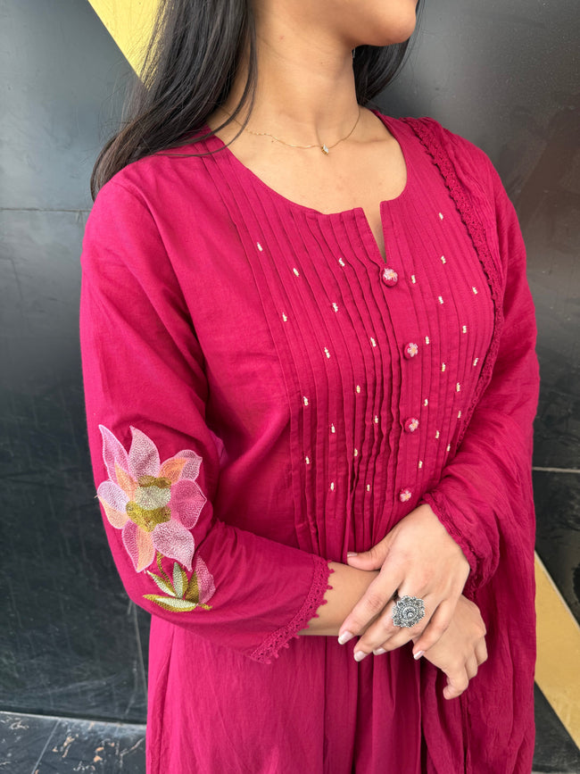 Sana suit set Main Image